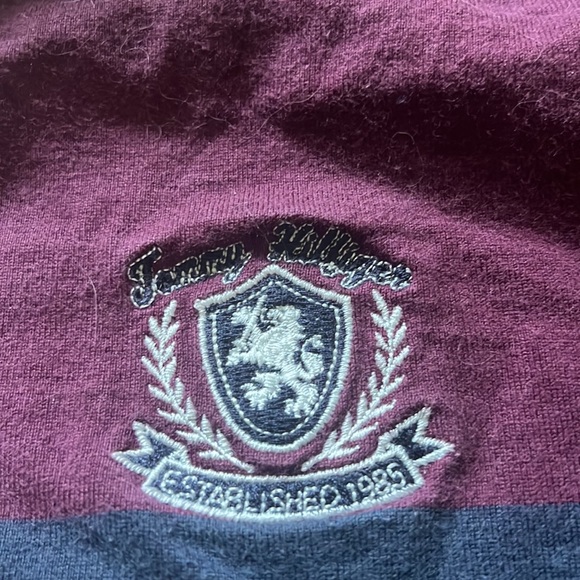 Tommy Hilfiguer long sleeve. Size XL. - Picture 2 of 5